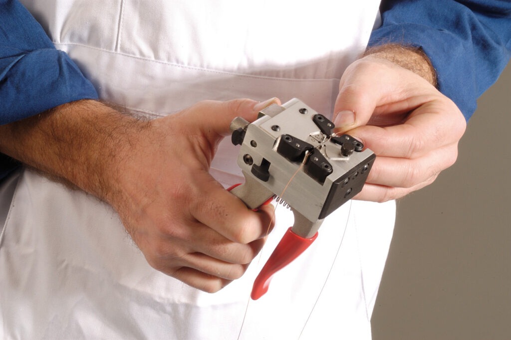 PWM M10 manual cold welder