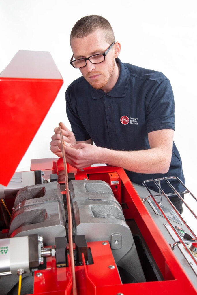 EP500 Rod welder in use